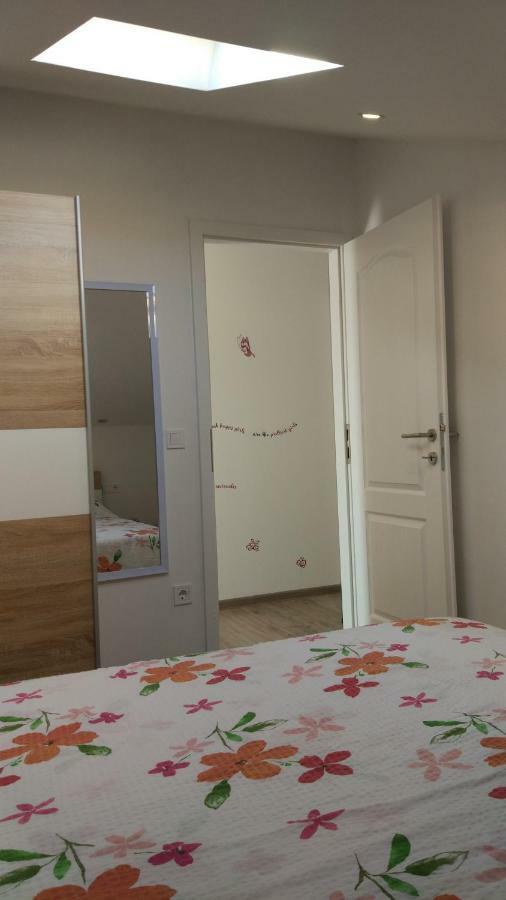 Apartments Angeline 로비니스코 셀로 외부 사진