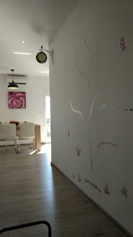 Apartments Angeline 로비니스코 셀로 외부 사진
