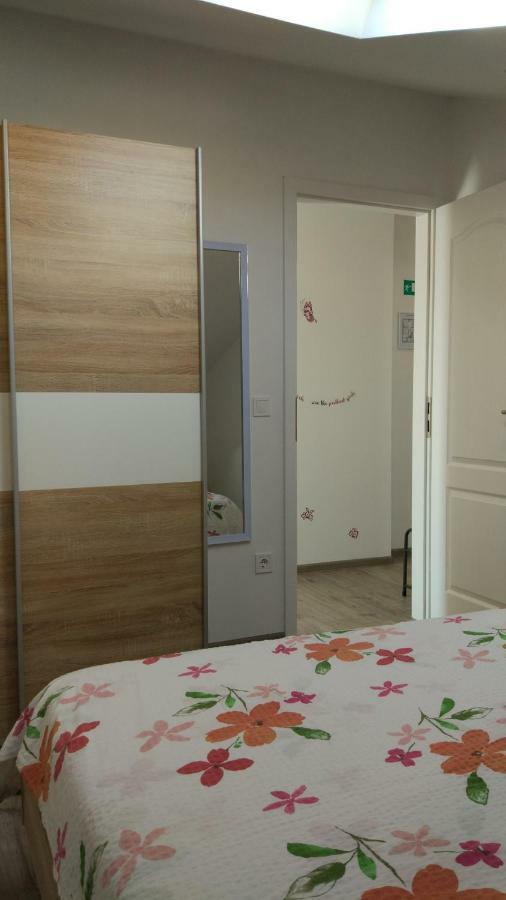 Apartments Angeline 로비니스코 셀로 외부 사진